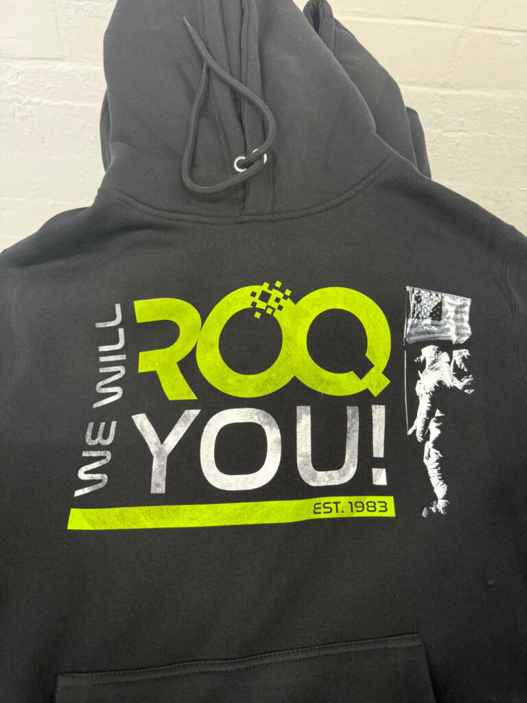 ie26roqhoodie 1 768x1024